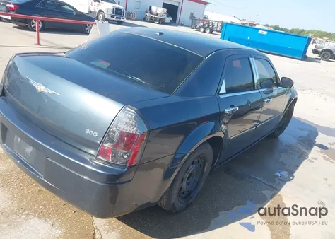 2007 Chrysler 300 from USA, damaged, VIN 2C3KA43R67H688586